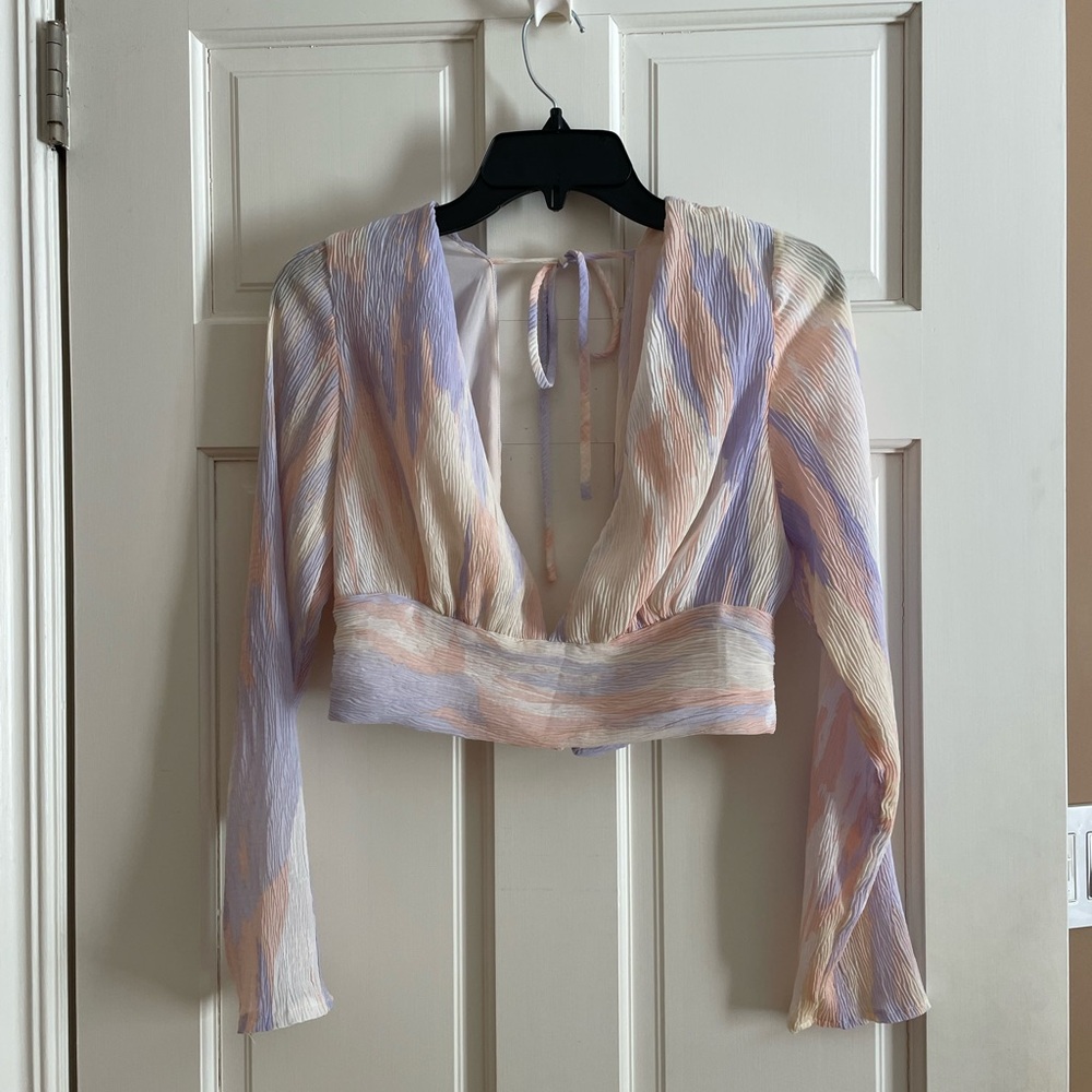 Plunge V-Neck Pastel Tie-Back Crop Blouse